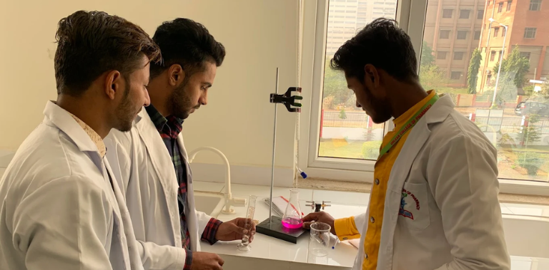 Top Pharmacy College in Uttar Pradesh