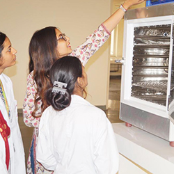 Well-Equipped-Laboratories